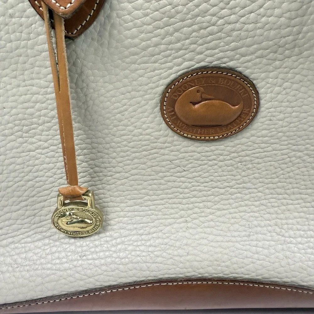 Vintage Dooney & Bourke Bag Tan Brown Pebbled Leather Purse Hand Shoulder Bag